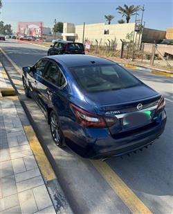 نيسان ألتيما